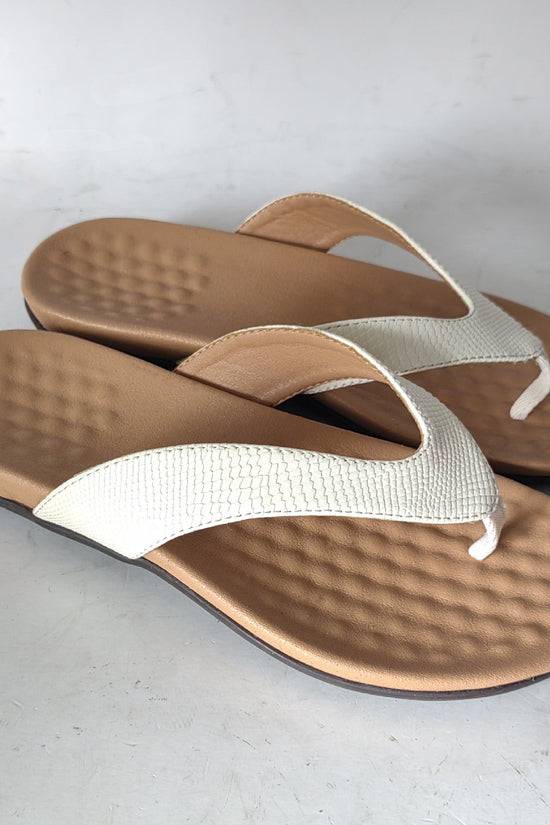 Herringbone Summer Sandals for Women, Soft Sole Non-Slip Flat Sandals, Comfortable Outdoor Wear, Toe-strap Design 