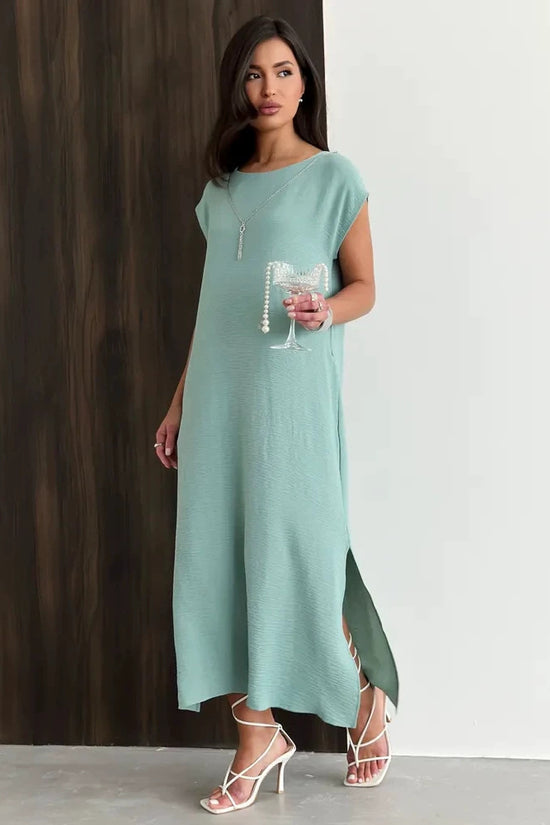 Sleeveless slim fit dress for women