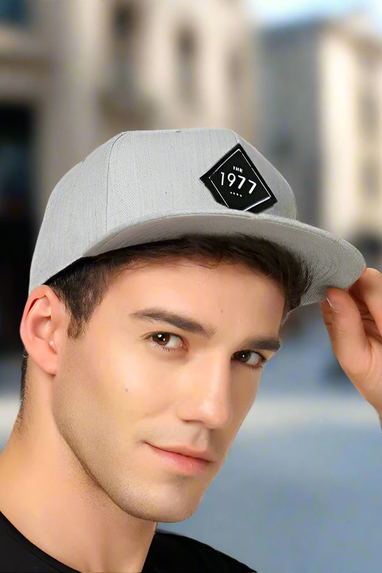 Vintage 1977 Snapback Cap FitiqueFit