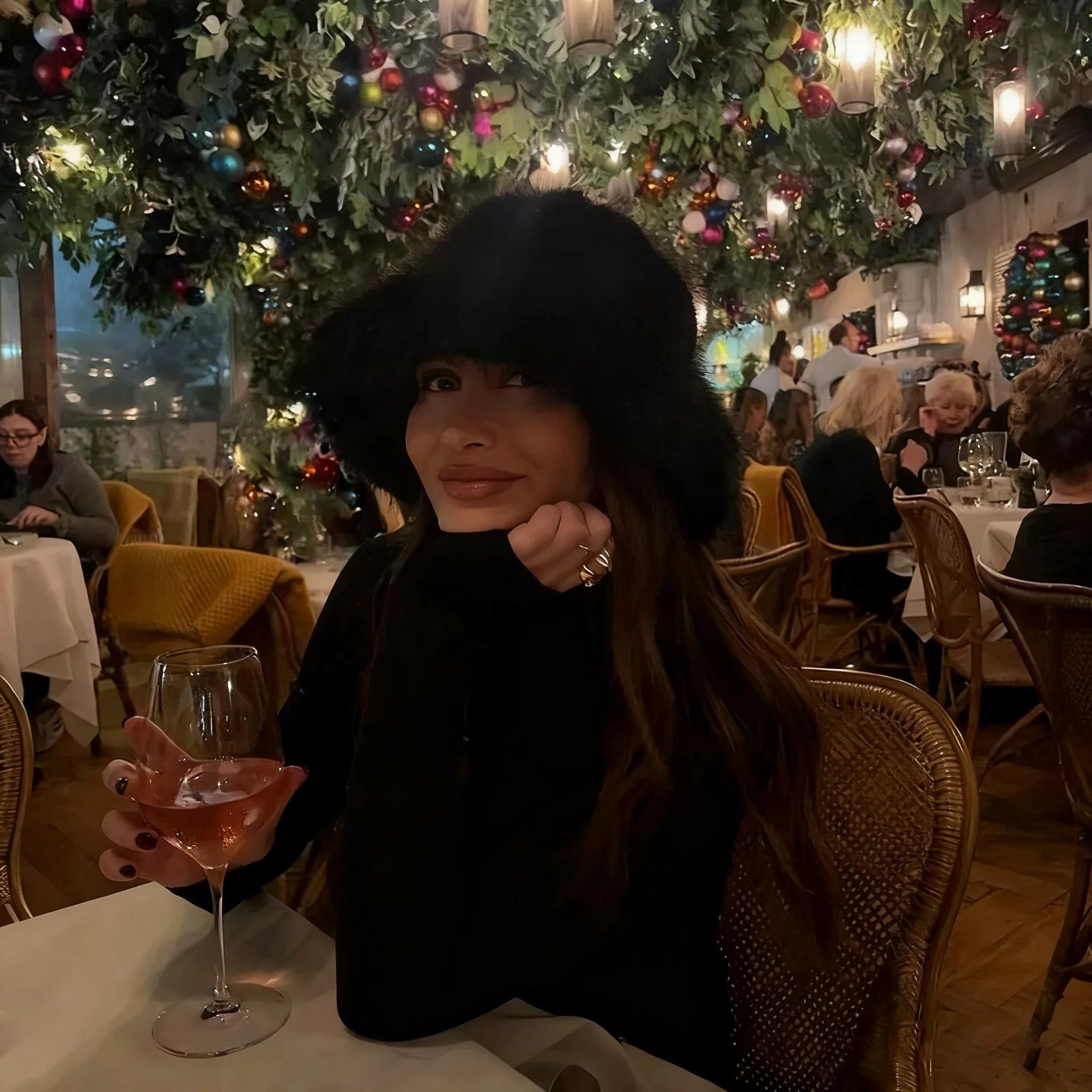 Winter New Imitation Fox Fur Fur Velvet Ladies Hat Ins Style Korean Fashion Luxury Fisherman Hat Outdoor Shopping Accessories 