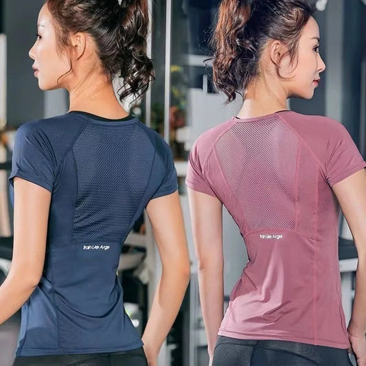 🖤 Plus Size Women's Sports T-Shirt – Breathable Yoga & Running Top FitiqueFit
