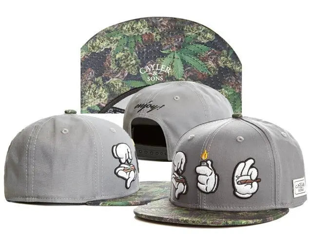 Skull Hand Snapback Hat – Flat Bill Adjustable Baseball Cap FitiqueFit