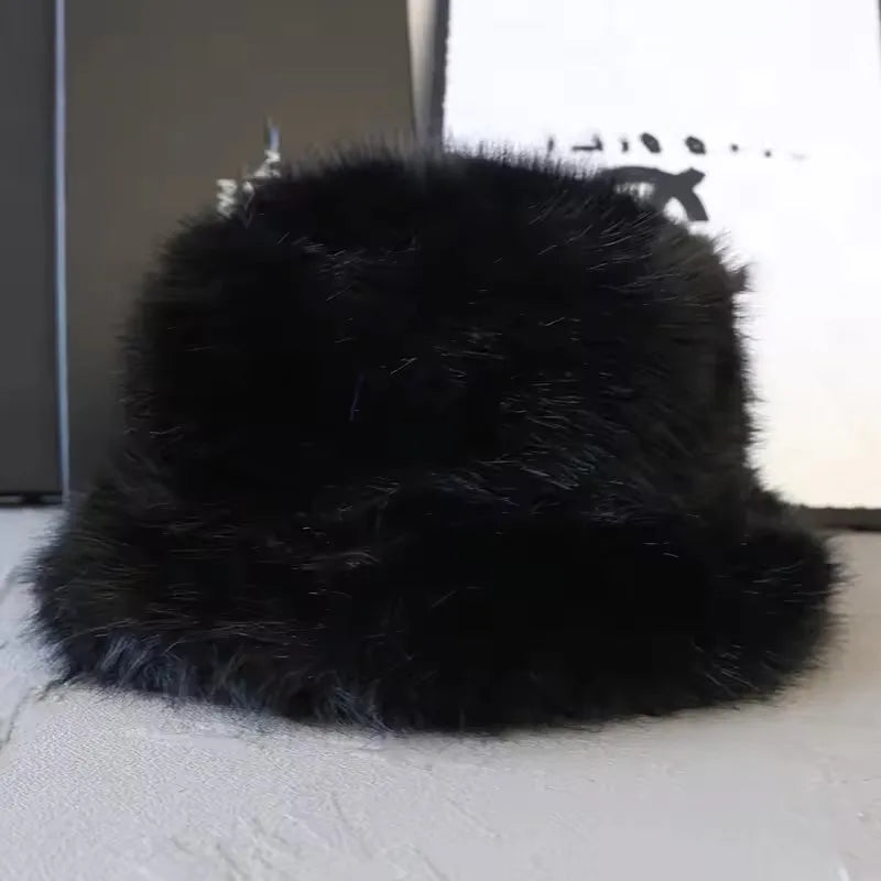 2025 Fluffy Faux Fur Bucket Hats Women Faux Fox Warm Thick Plush Winter Hat Lady Fashion Luxury Panama Furry Fisherman Cap Y2k 
