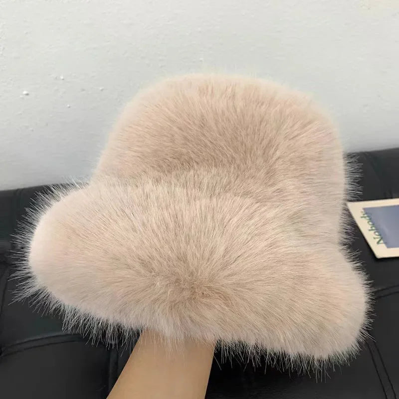 1Pc Ladies' Winter Thick and Warm Imitation Fox Fur Dome Fisherman Hat, Plush Ear Protection, Looks Small on The Face 