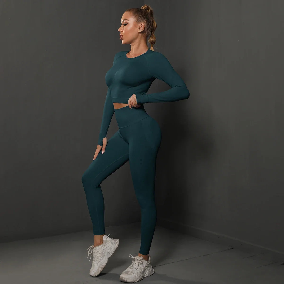 Women's Seamless Long Sleeve Yoga Top FitiqueFit