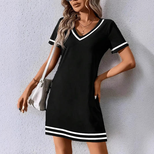 V-neck Fashionable And Elegant Contrast-color Short-sleeve Dress 