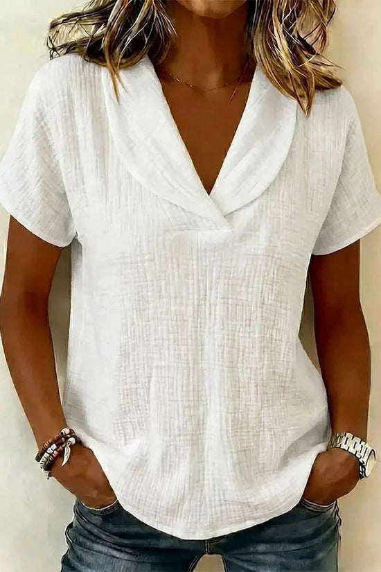 Women's Knitted Short-Sleeve Top With Butterfly Collar 