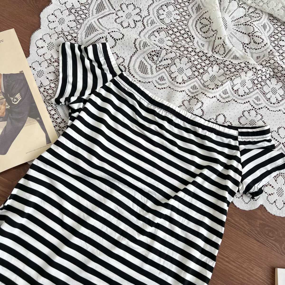 Ladies' Off Shoulder Striped Top Casual One Shoulder Shirt 