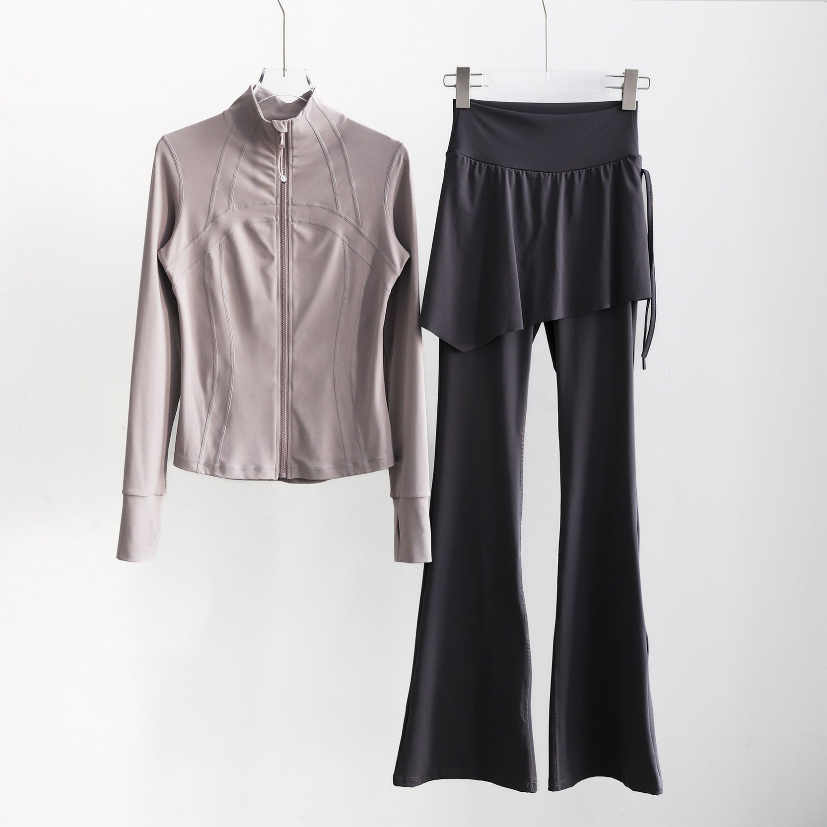 Long-sleeve Running Outfit With Zipper professional Gymwear Thats Slimming And Figure-flattering 