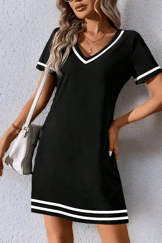 V-neck Fashionable And Elegant Contrast-color Short-sleeve Dress 