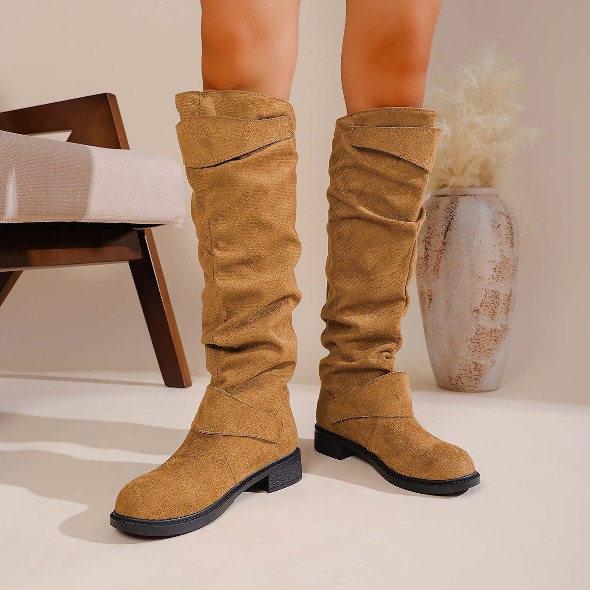 Pleated Flat-bottom Western Cowboy Boots For Women With Belt Buckle 