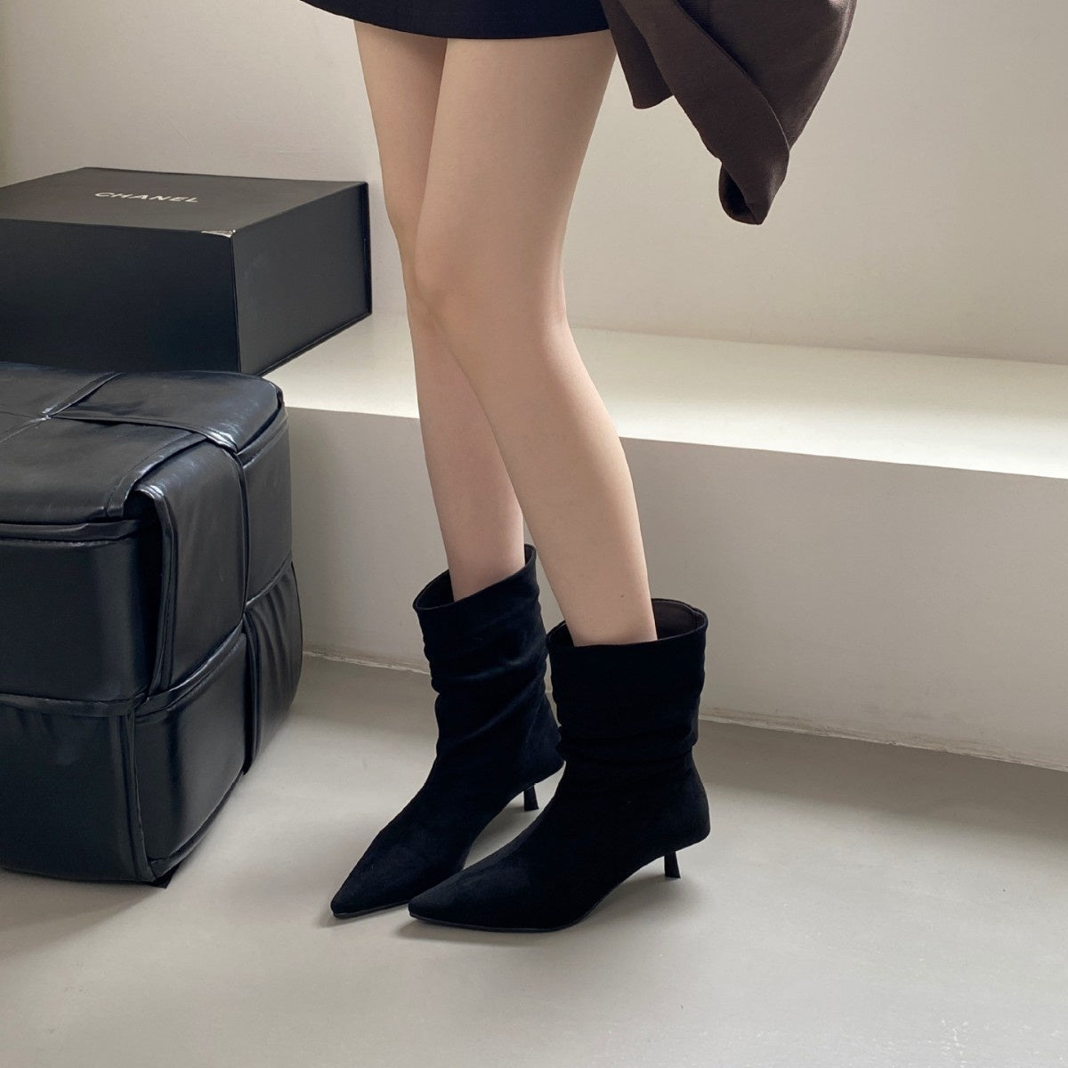 Women's Autumn Winter Pointed Toe High Heel Slimming Mid-Calf Boots 