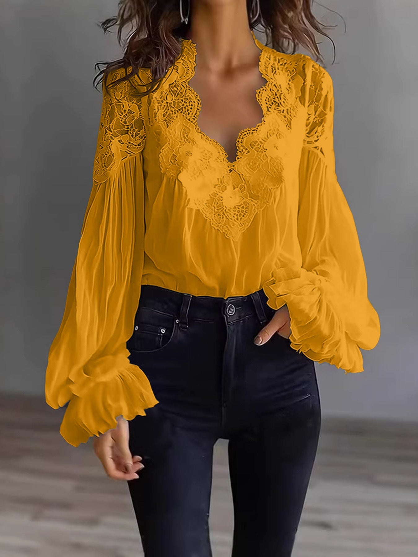 Lace-panelled Ruffled Puff-sleeve Pleated Shirt 